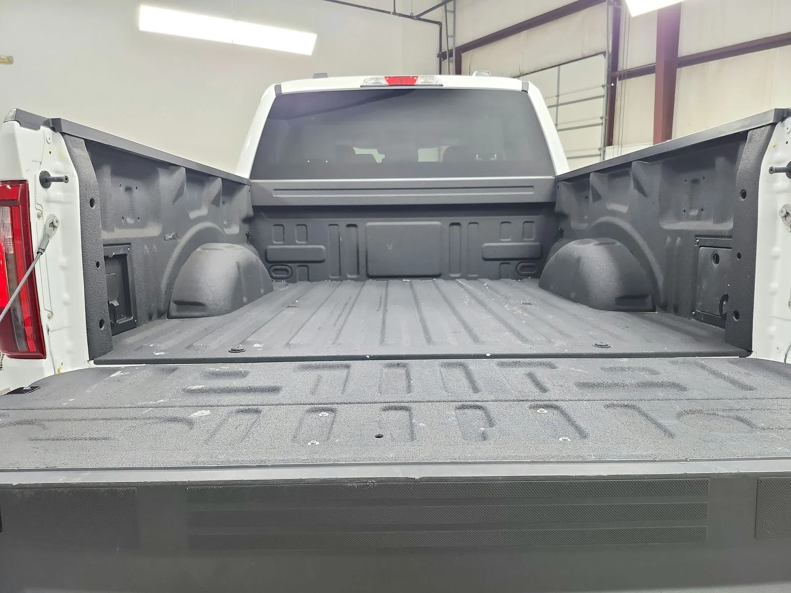 Used 2024 White Ford XLT image 42