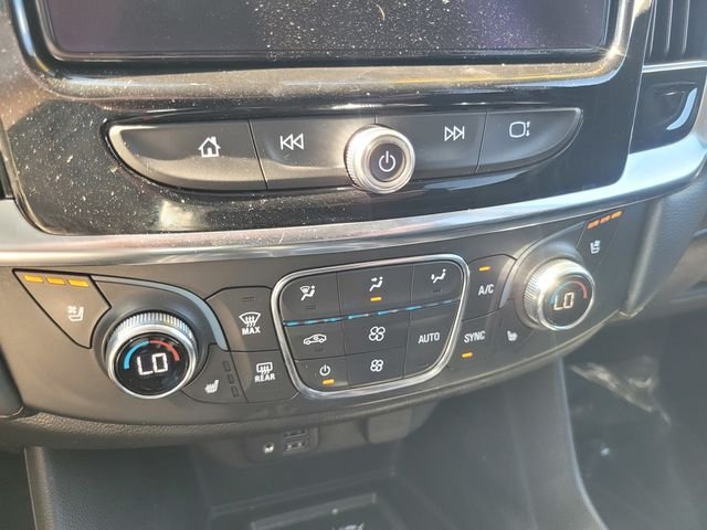 Used 2021 Beige Chevrolet Premier image 25