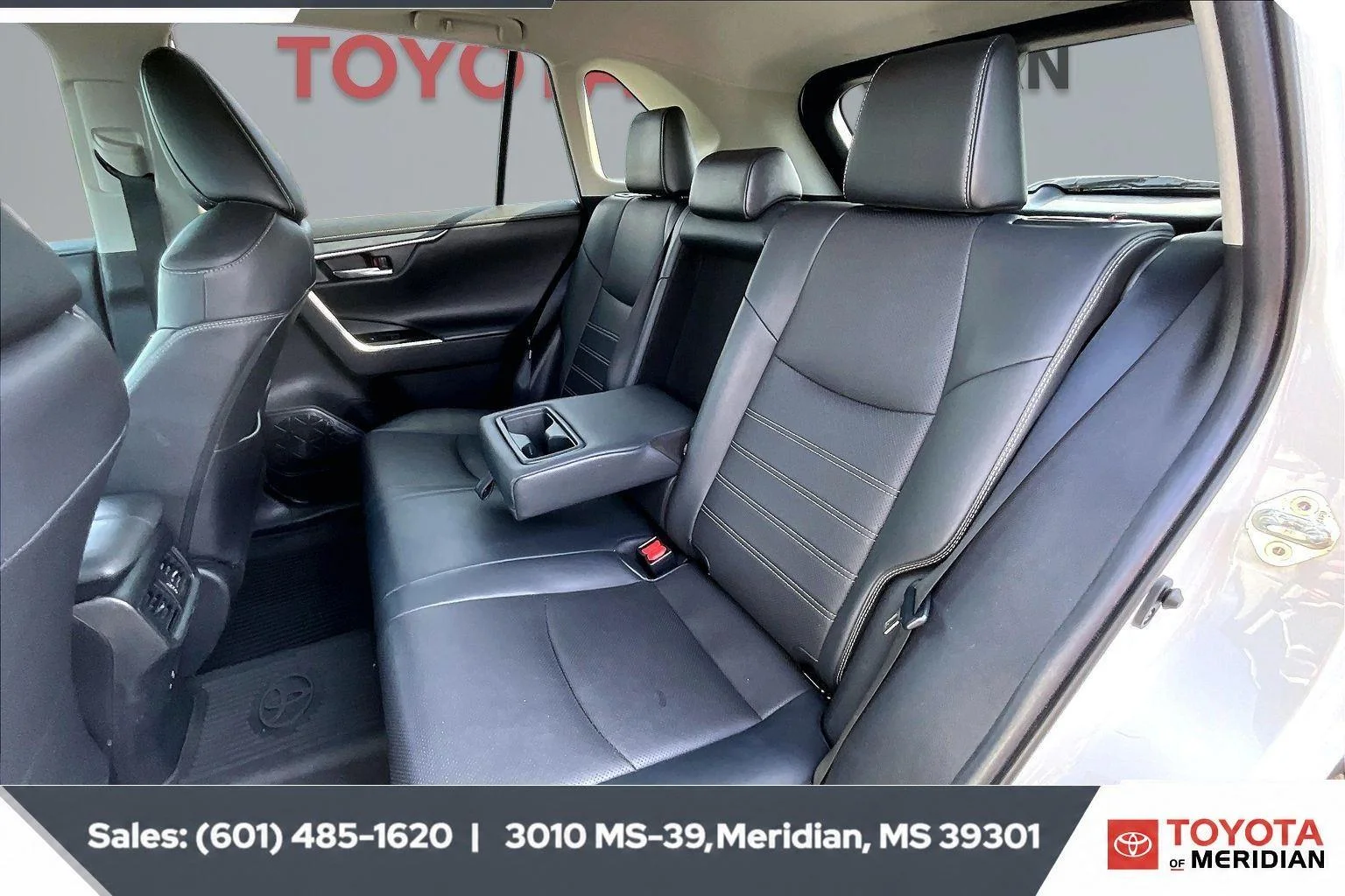 Used 2020 Blizzard Pearl Toyota Hybrid Limited image 19