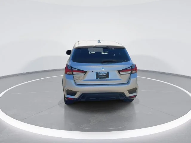 Used 2024 Gray Mitsubishi 2.0 ES image 7
