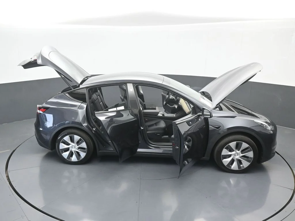 Used 2024 Gray Tesla Long Range image 62