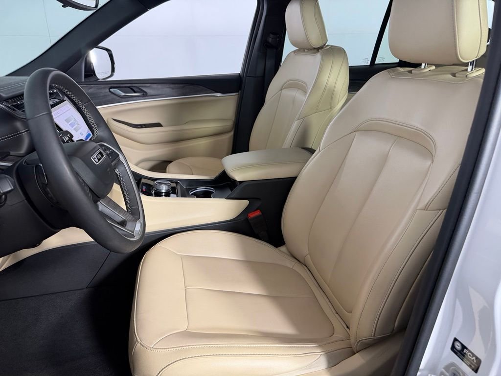 Certified Used 2024 White Jeep Limited image 22
