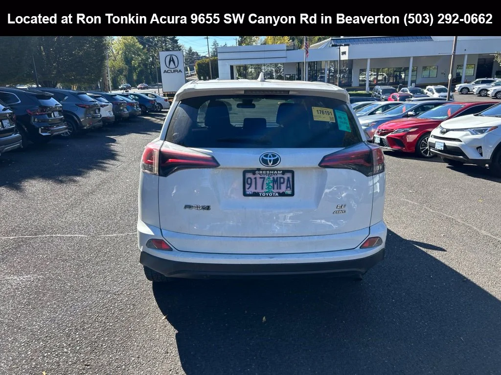 Used 2018 Super White Toyota LE image 4