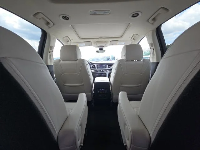 Used 2023 Green Buick Avenir image 21