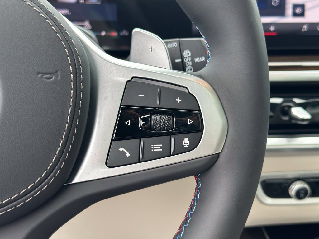 2026 BMW X7 M60i - Photo 32