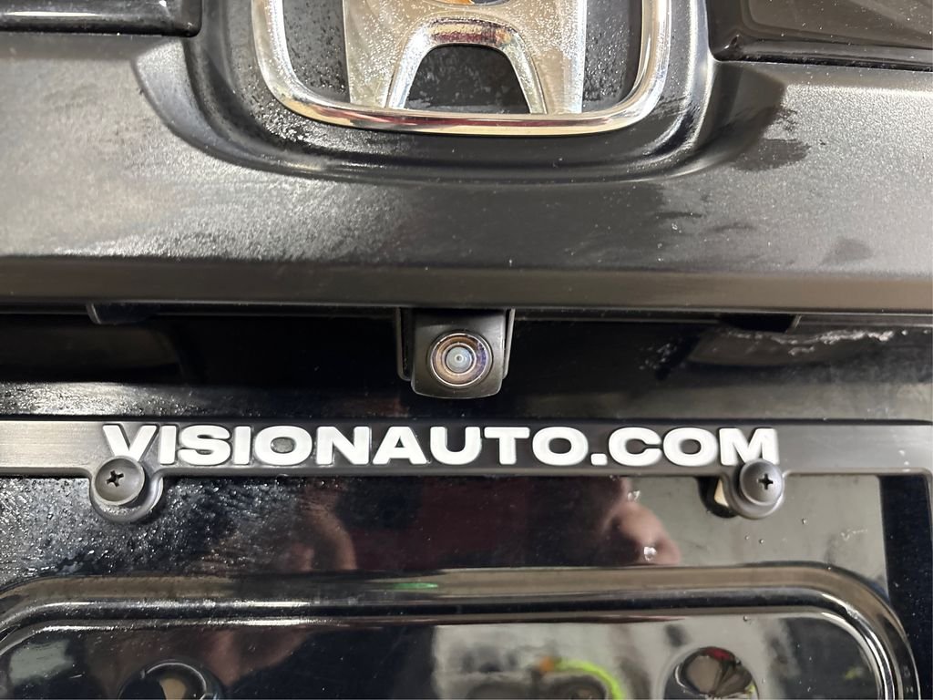 Used 2019 Black Honda Touring image 16