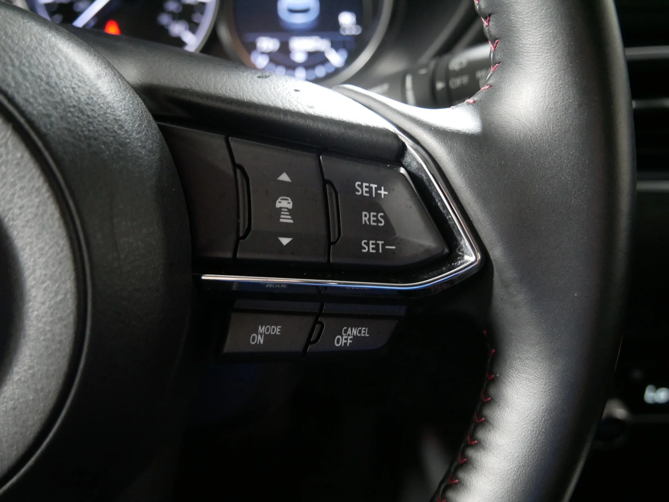 Used 2025 Polymetal Gray Metallic Mazda 2.5 S Carbon Edition image 29