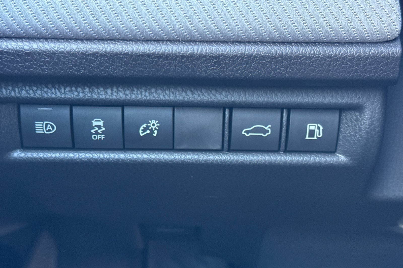 Certified Used 2026  Toyota SE image 33
