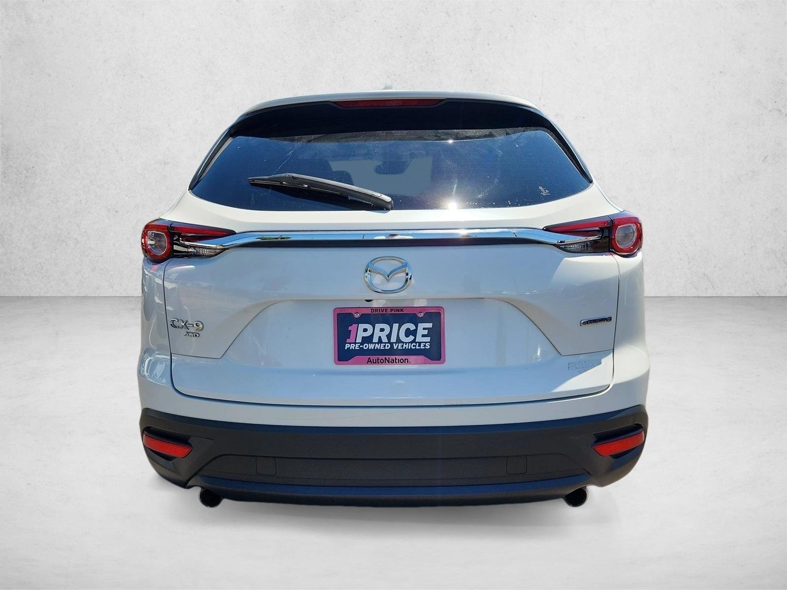 Certified Used 2023 Snowflake White Pearl Mica Mazda Touring image 4