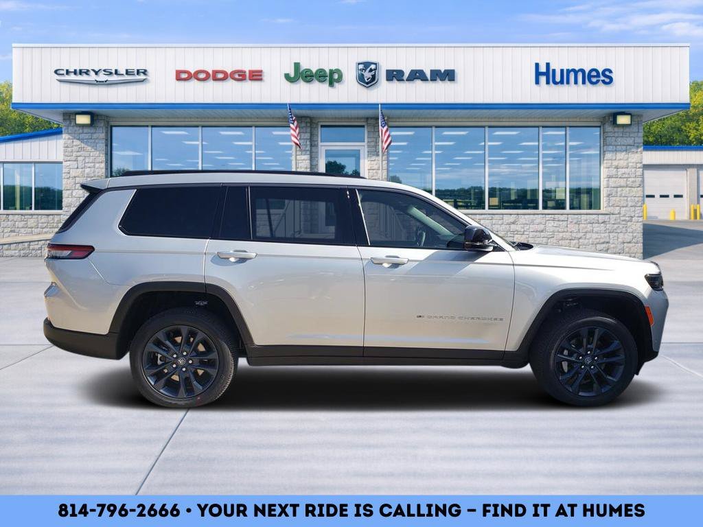 New 2026 Silver Zynith Exterior Paint Jeep 85th Anniversary Edition image 2