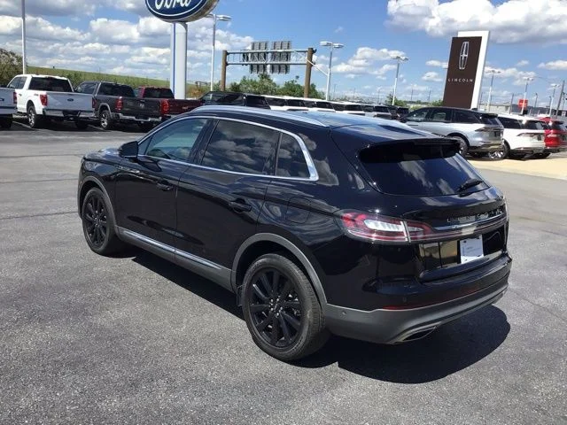 Certified Used 2022 Infinite Black Metallic Lincoln Reserve image 4