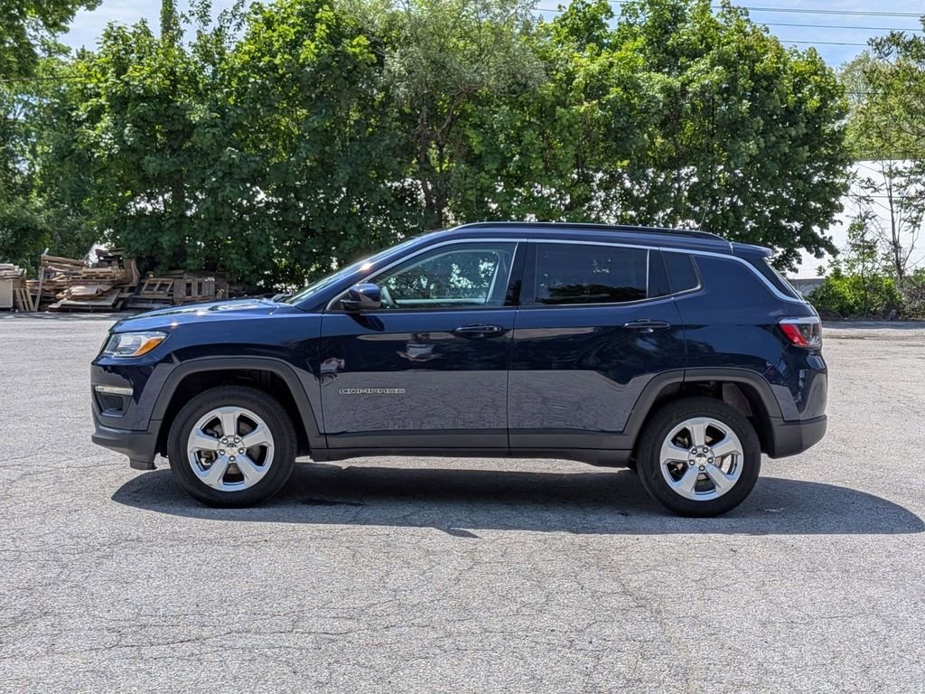 Used 2021 Blue Jeep Latitude image 8