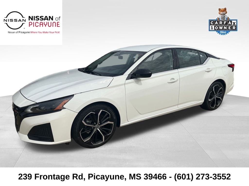 2024 Nissan Altima SR