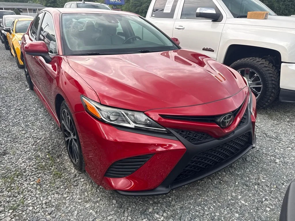Used 2020 Red Toyota SE image 2