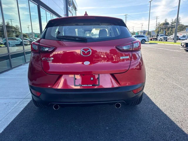 Used 2016 Red Mazda Grand Touring image 4