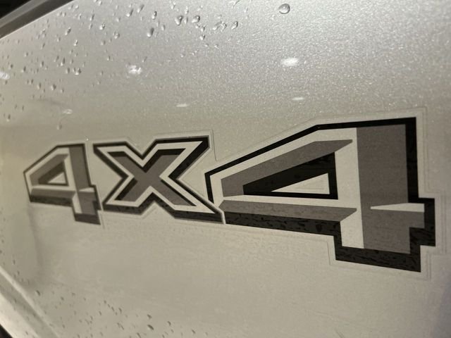 Used 2025 Silver Ford XLT image 26