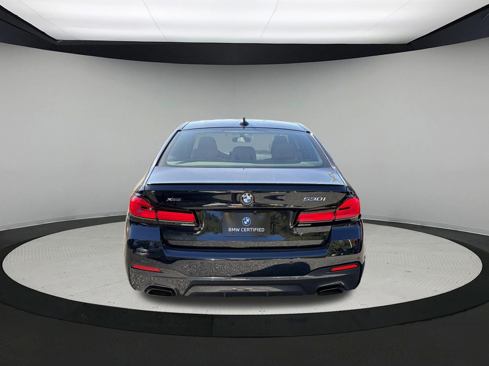 Certified Used 2023 Carbon Black Metallic BMW 530i xDrive image 7