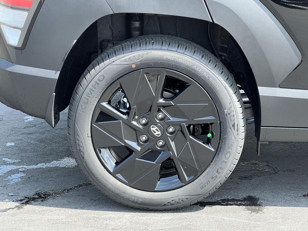 New 2027 Abyss Black Pearl Hyundai SEL Sport AWD image 52