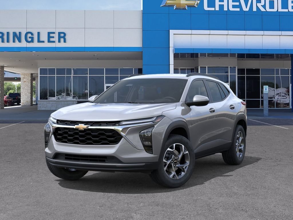 2026 Chevrolet Trax LT - Photo 6