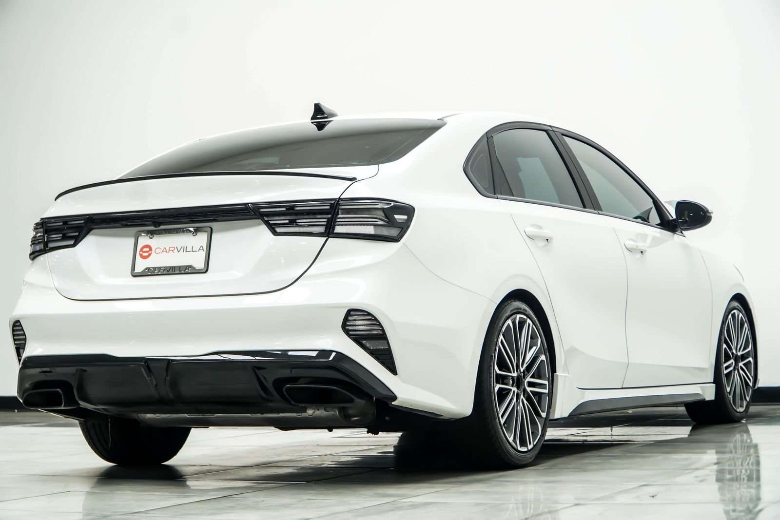Used 2024 White Kia GT image 14