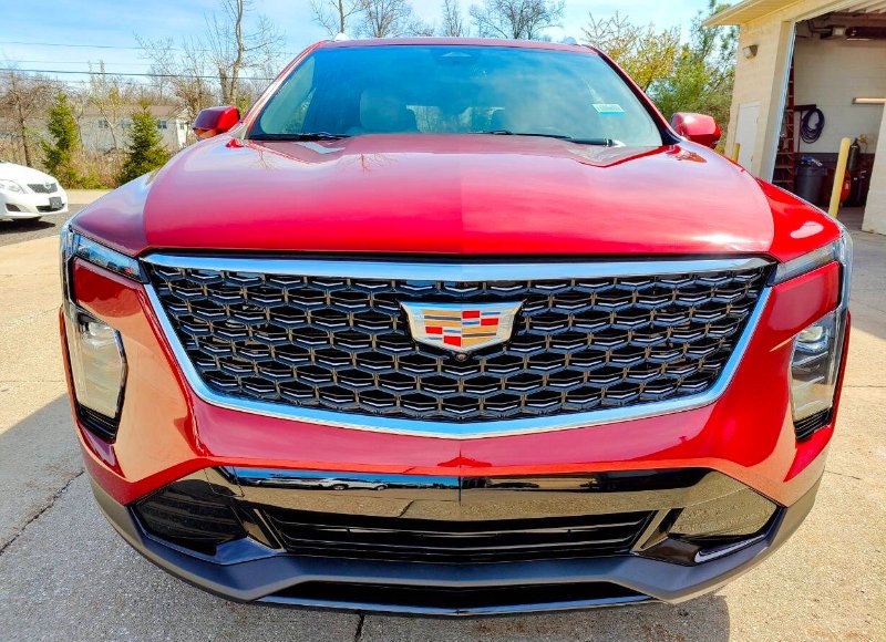 2024 Cadillac XT4 Premium Luxury - Photo 7