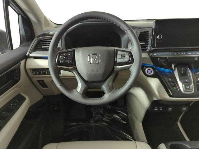 New 2026 Smoke Blue Pearl Honda Touring image 17