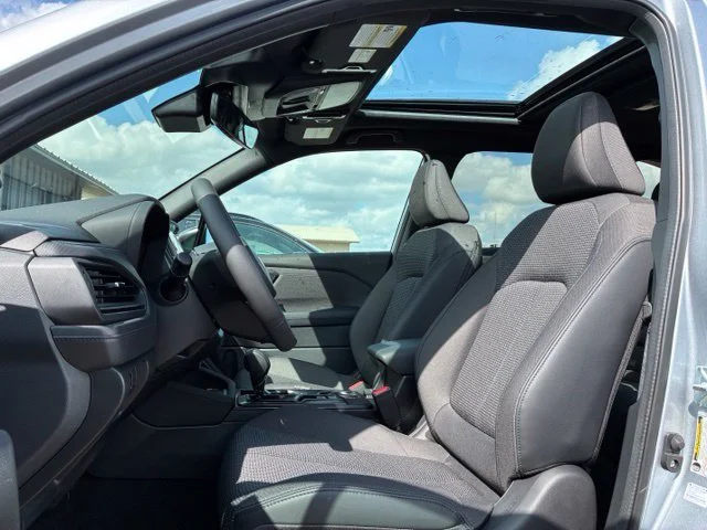 New 2026 ICE SILVER METALLIC Subaru Premium image 18
