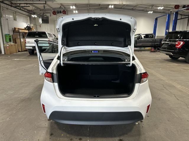 Used 2023 White Toyota LE image 25