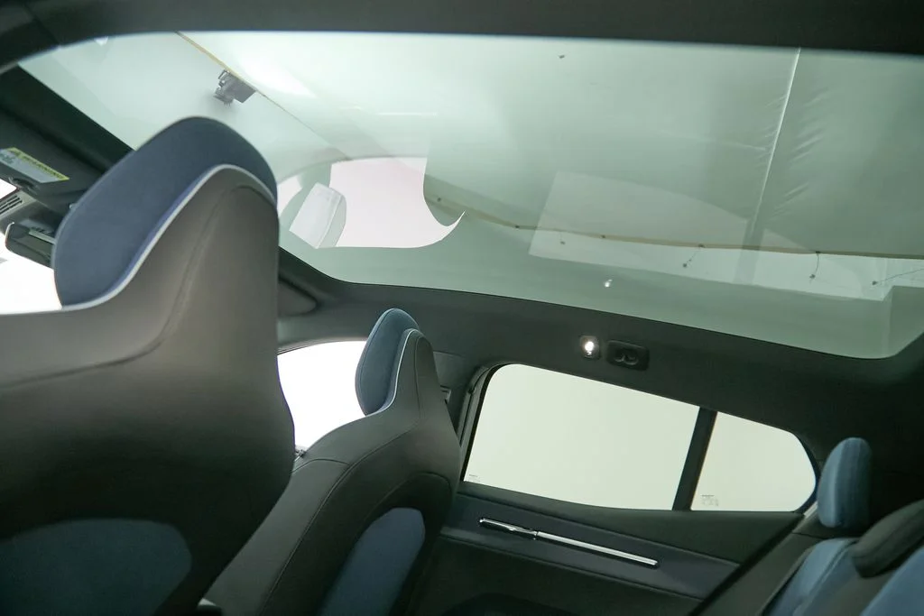 New 2026 Crystal White Volvo Ultra image 21