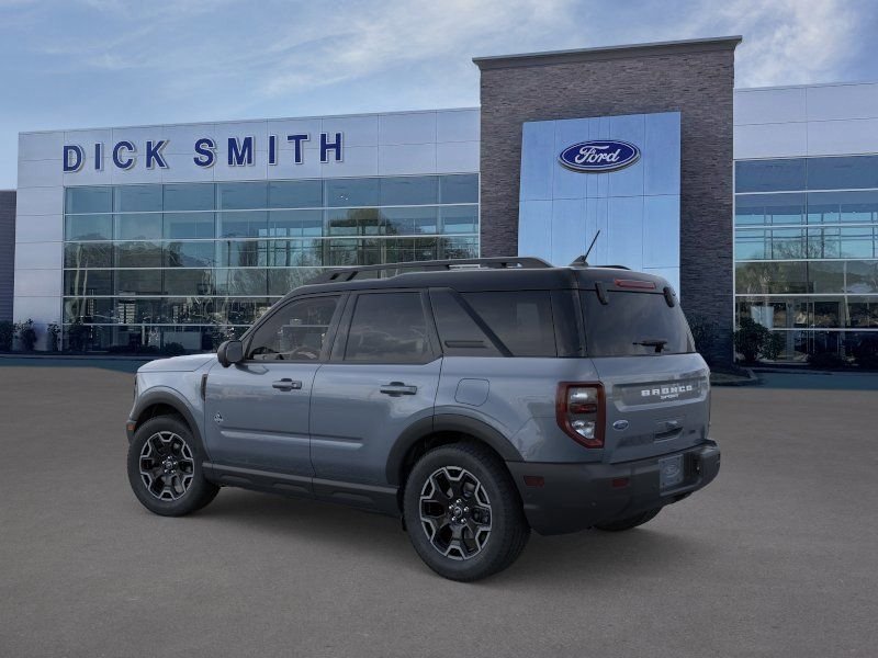 New 2025 Azure Gray Metallic Tri-Coat Ford Outer Banks® image 4