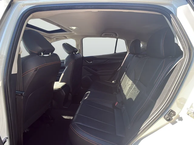 Used 2019 White Subaru 2.0i Limited image 15