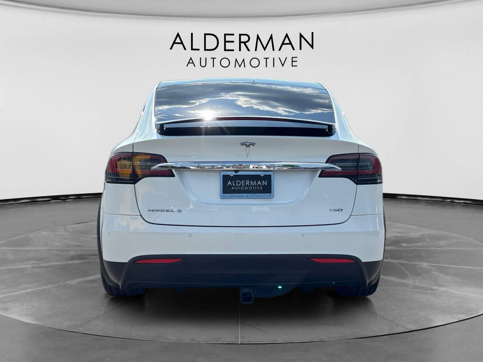 Used 2018 Pearl White Multi-Coat Tesla 75D image 4
