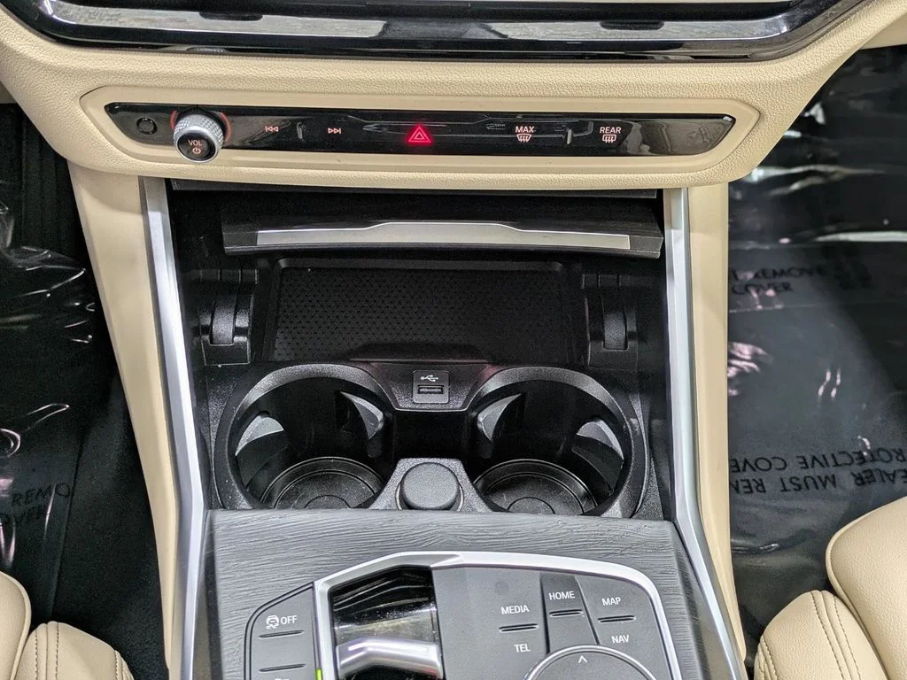 2023 BMW 3 Series 330i - Photo 32