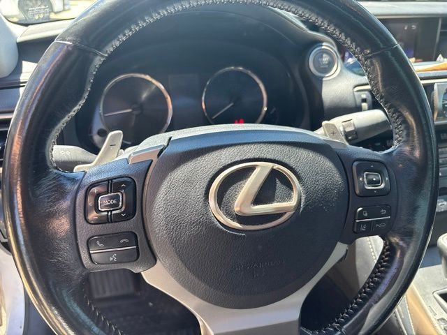 Used 2017 White Lexus 200t image 11