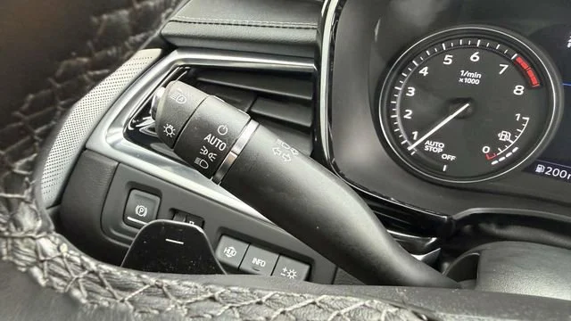 Used 2022 Stellar Black Metallic Cadillac Premium Luxury image 40