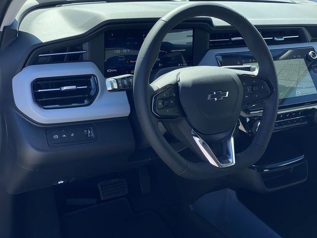 2027 Chevrolet Bolt LT - Photo 18