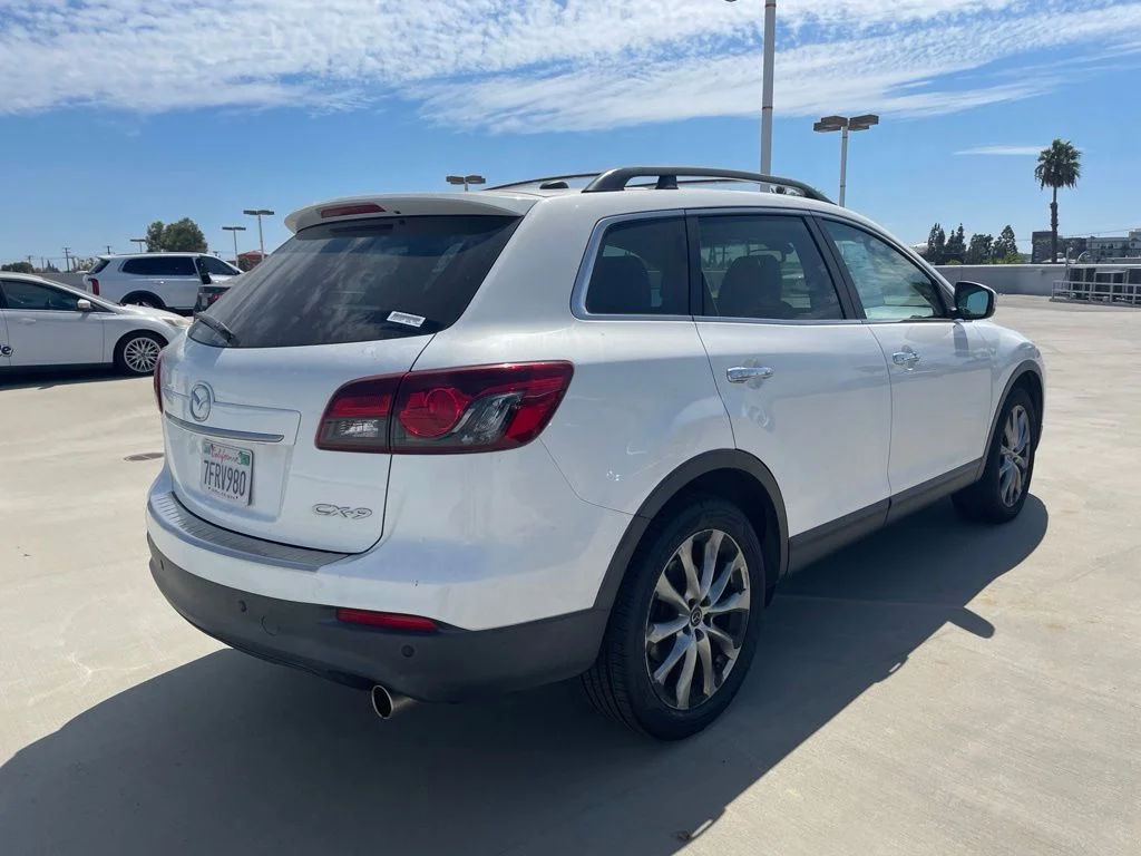 Used 2015 Crystal White Pearl Mazda Grand Touring image 2