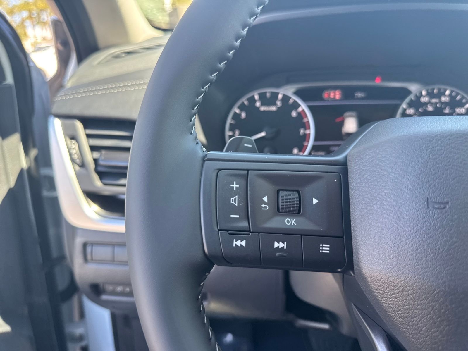 New 2026 Nissan Rogue SV 4D Sport Utility