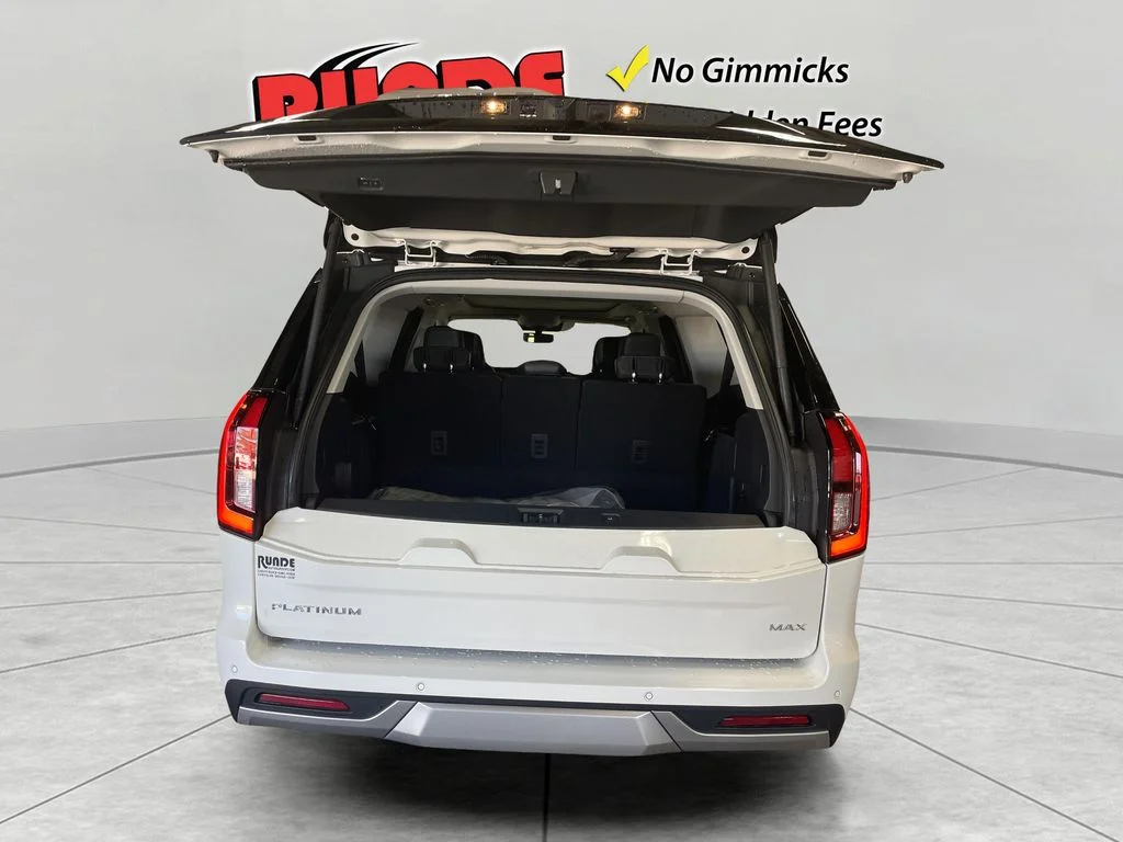 New 2026 Star White Metallic Tri-Coat Ford MAX Platinum® image 17