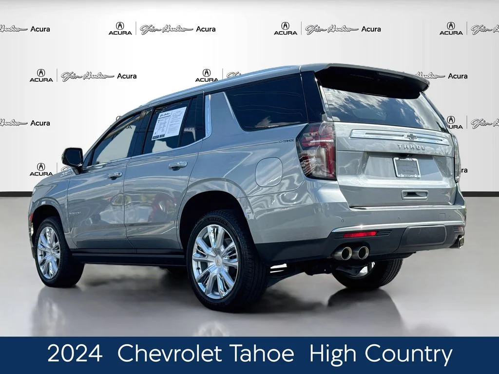 Used 2024 Gray Chevrolet High Country image 5