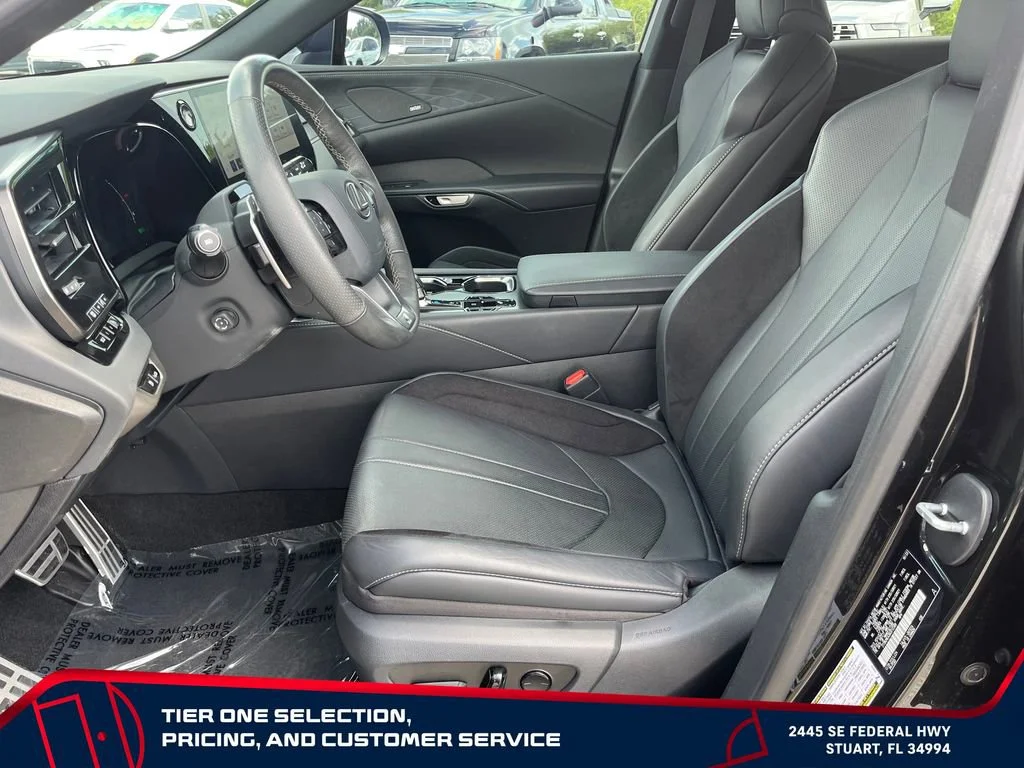 Used 2024 Black Lexus F SPORT Performance image 9
