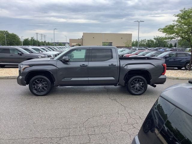 Used 2023 Magnetic Gray Metallic Toyota Platinum image 7