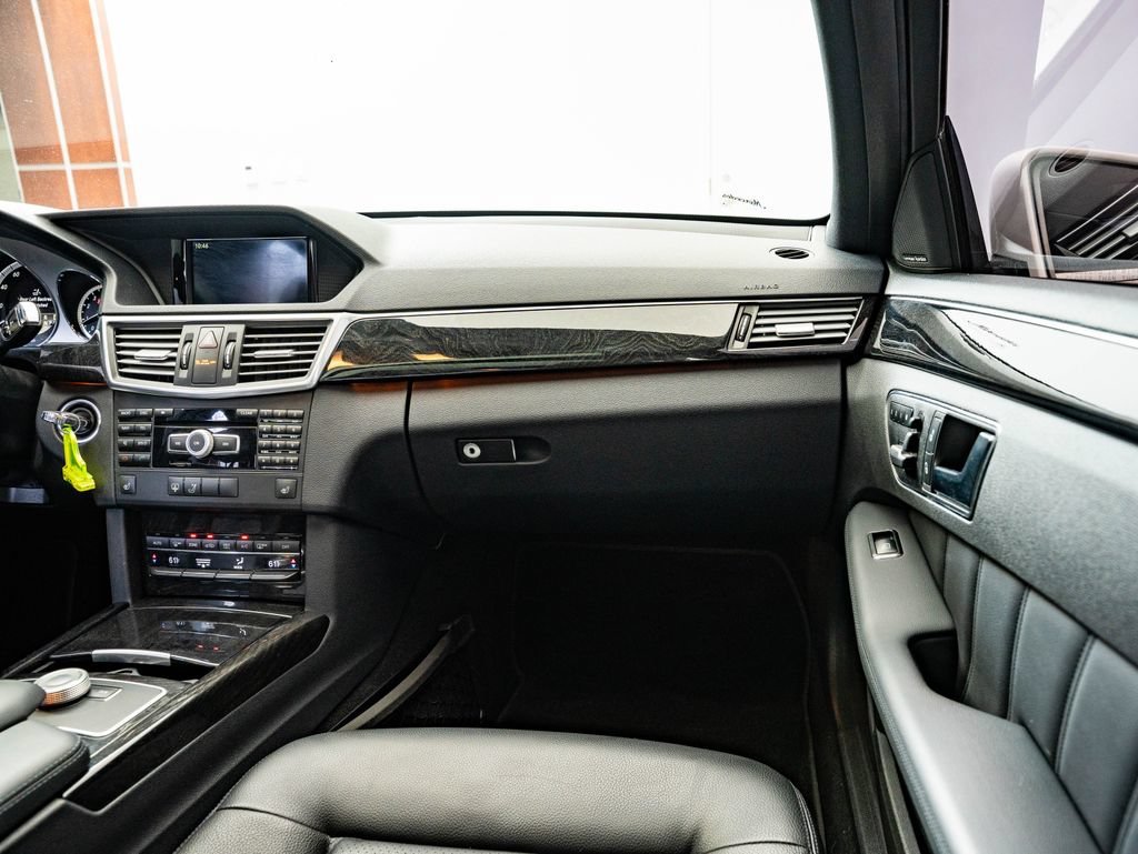Used 2012 White Mercedes-Benz E 350 Luxury image 50