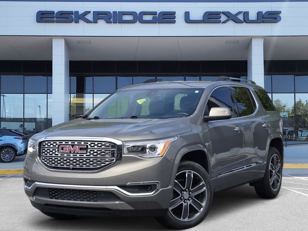 2019 GMC Acadia Denali FWD's photo