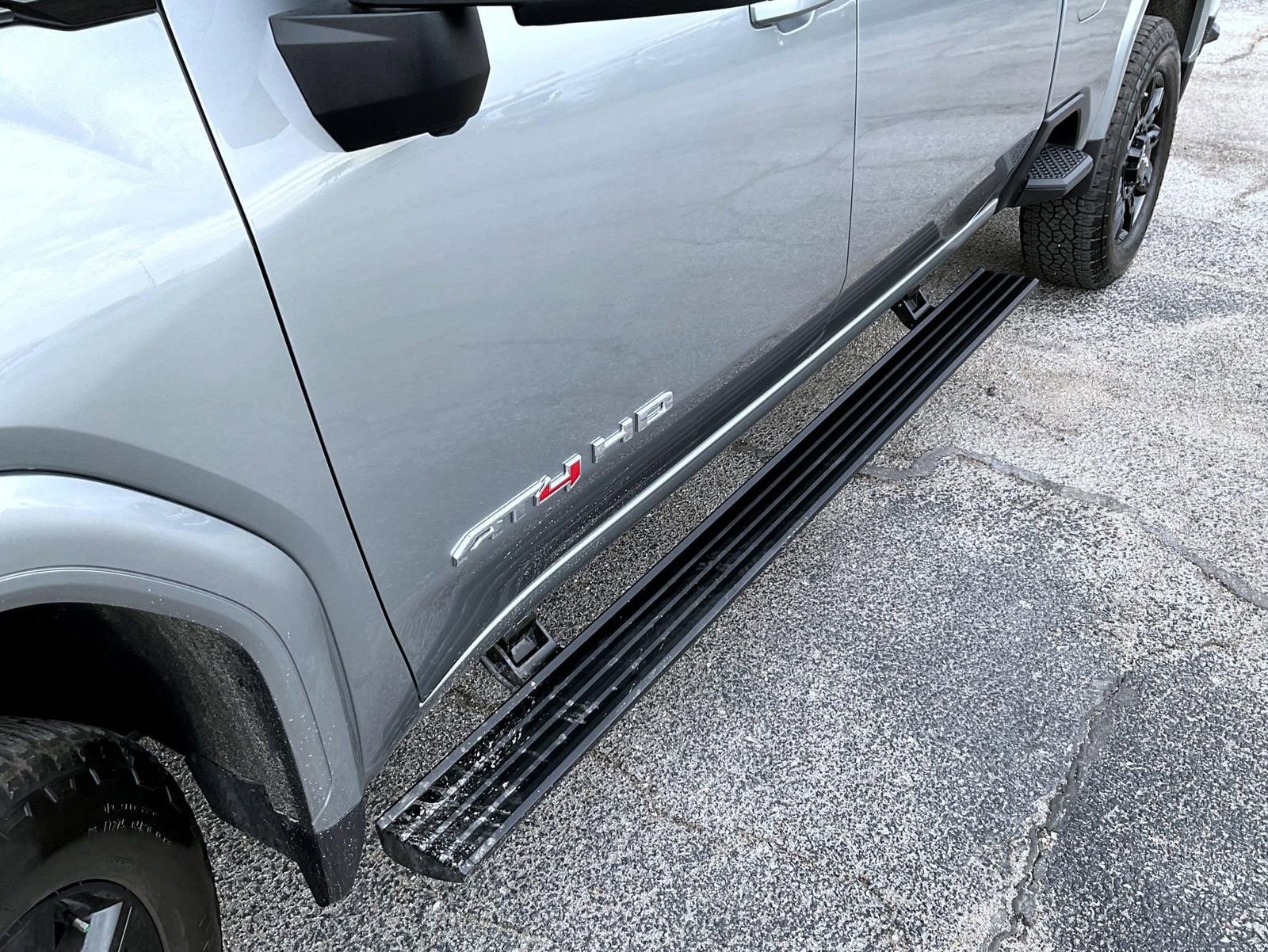 Certified Used 2024 Sterling Metallic GMC AT4 image 21