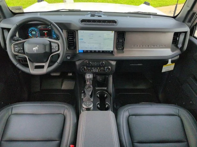 New 2026 Oxford White Ford Badlands® image 15