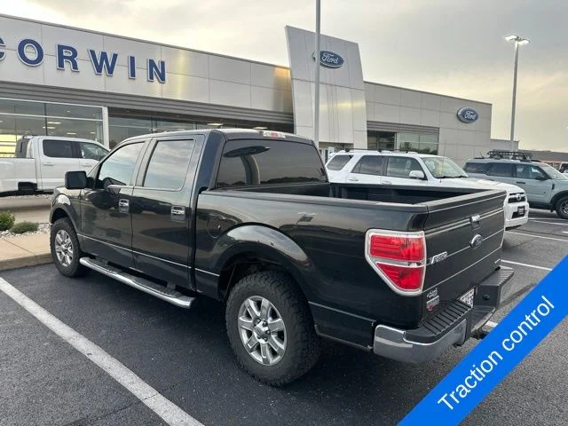 Used 2013 Tuxedo Black Metallic Ford XLT image 9