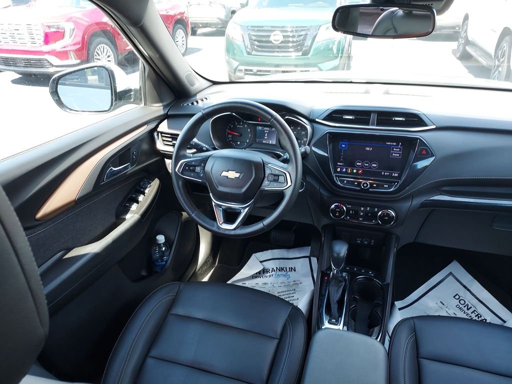 Used 2023 Gray Chevrolet ACTIV image 15