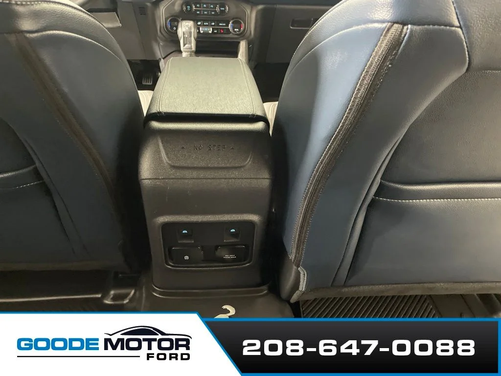 Used 2024 Green Ford Outer Banks image 19