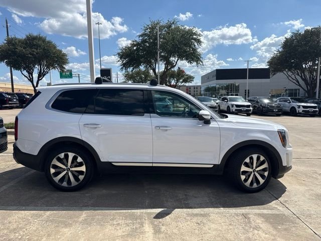 Used 2022 Glacial White Pearl Kia S image 6